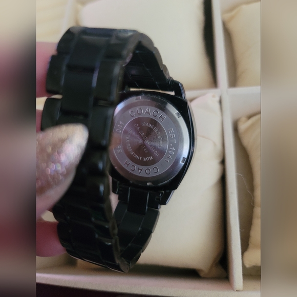 Coach Watch - Picture 4 of 9